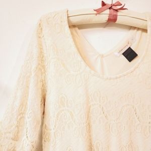 💐 EVERYTHING $10 💐 or 3 for $24